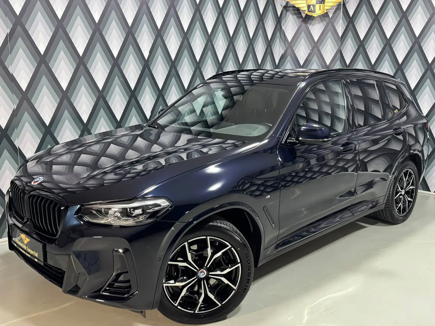 BMW X3 xDrive // M-SPORT // PERFORMANCE // LED // Zwart - 2