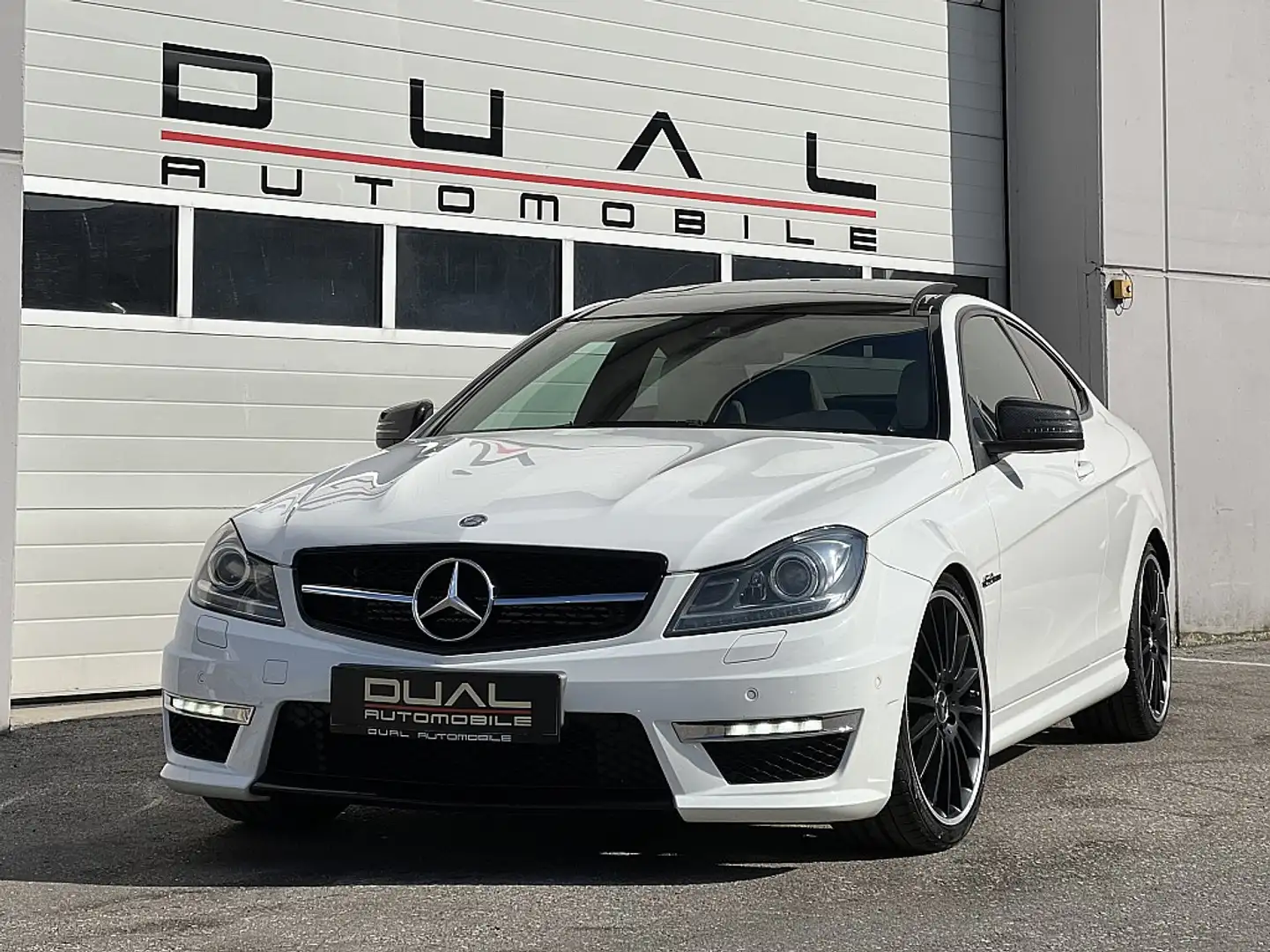Mercedes-Benz C 63 AMG Coupe Aut. Weiß - 1