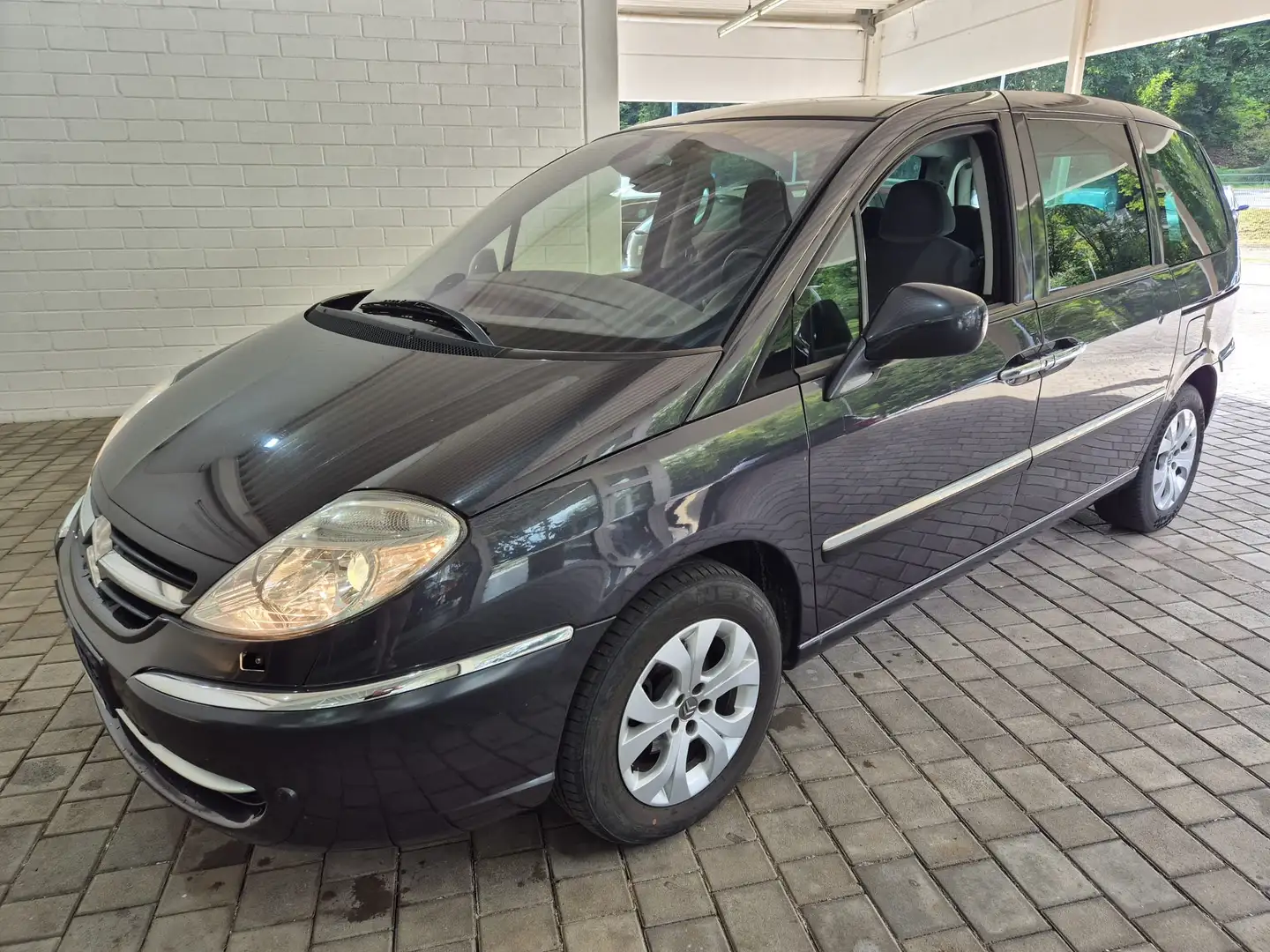 Citroen C8 HDi 135 FAP Comfort Grau - 1
