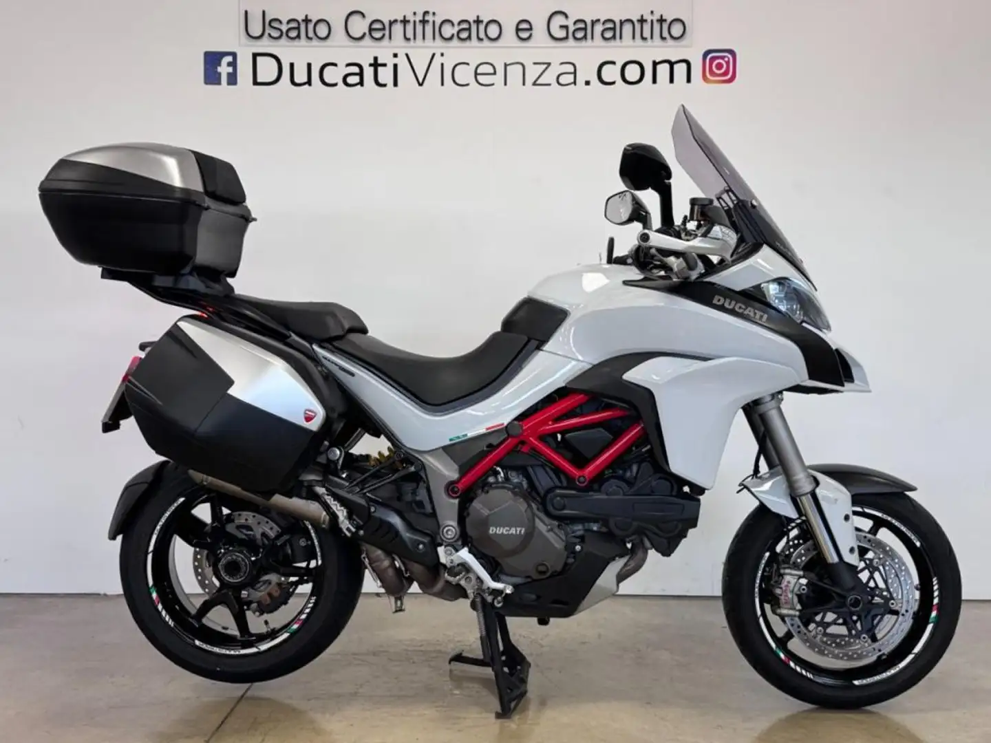 Ducati Multistrada 1200 S Белый - 1