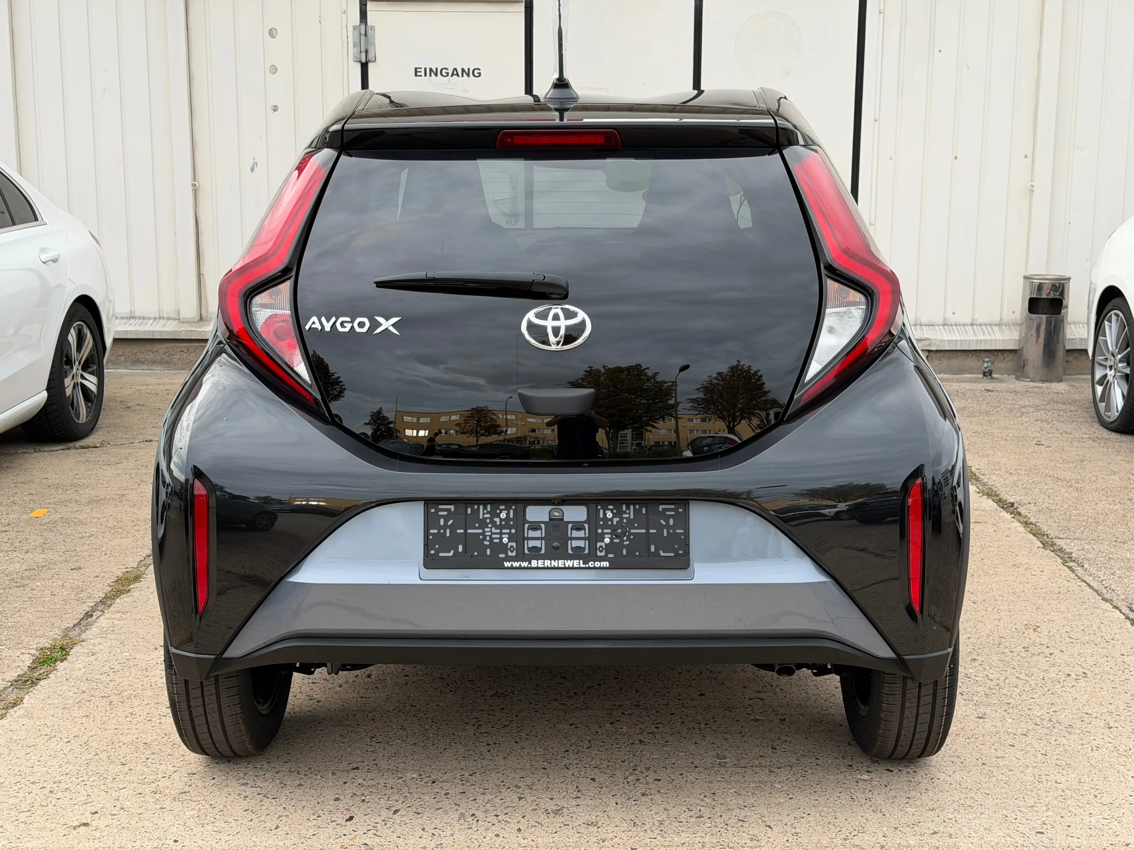 Toyota Aygo X Aygo Teamplayer Alu_CarPlay_Rückfahrkam_Nebelscheinwerfer — photo 11