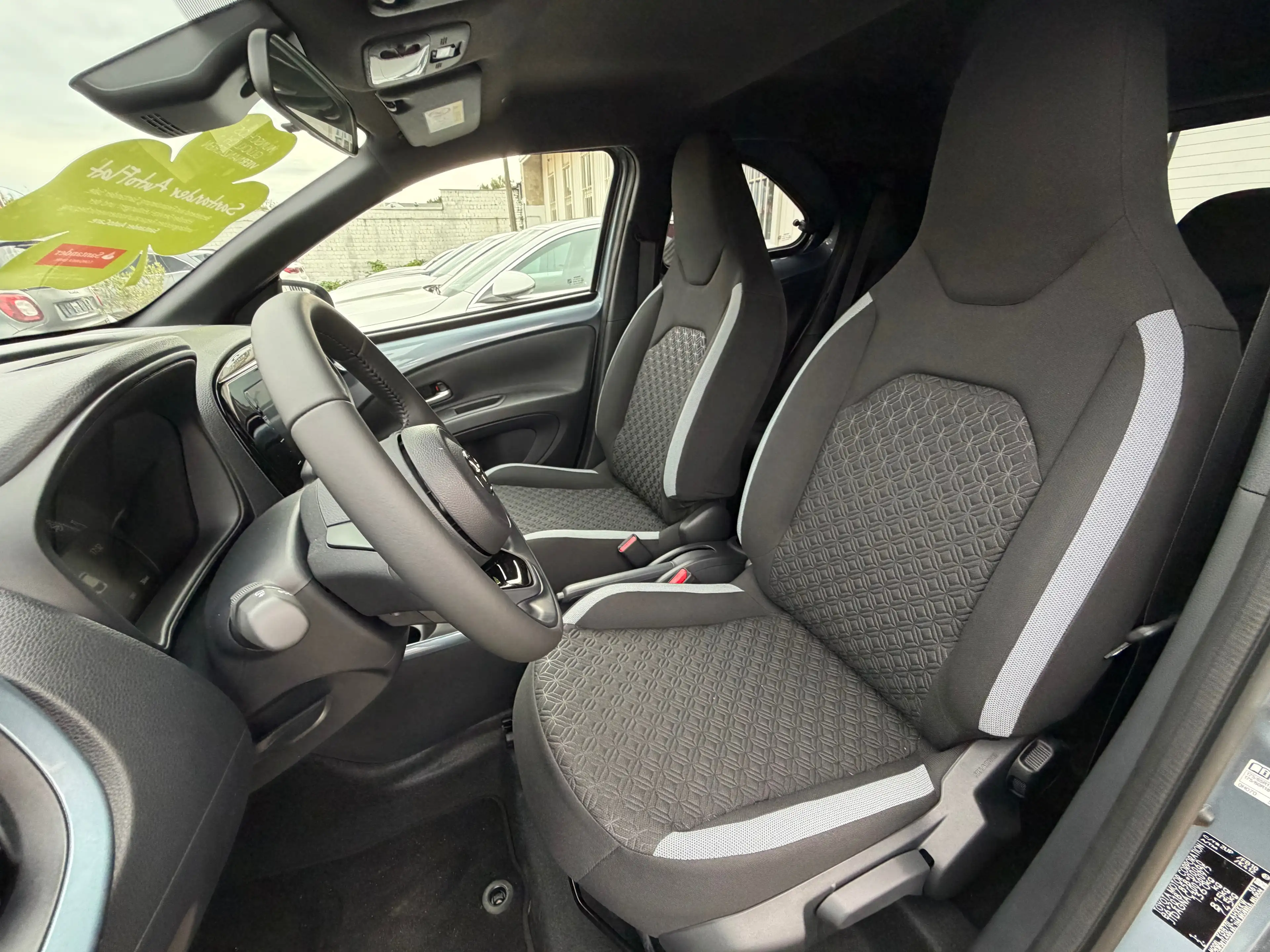 Toyota Aygo X Aygo Teamplayer Alu_CarPlay_Rückfahrkam_Nebelscheinwerfer — photo 8