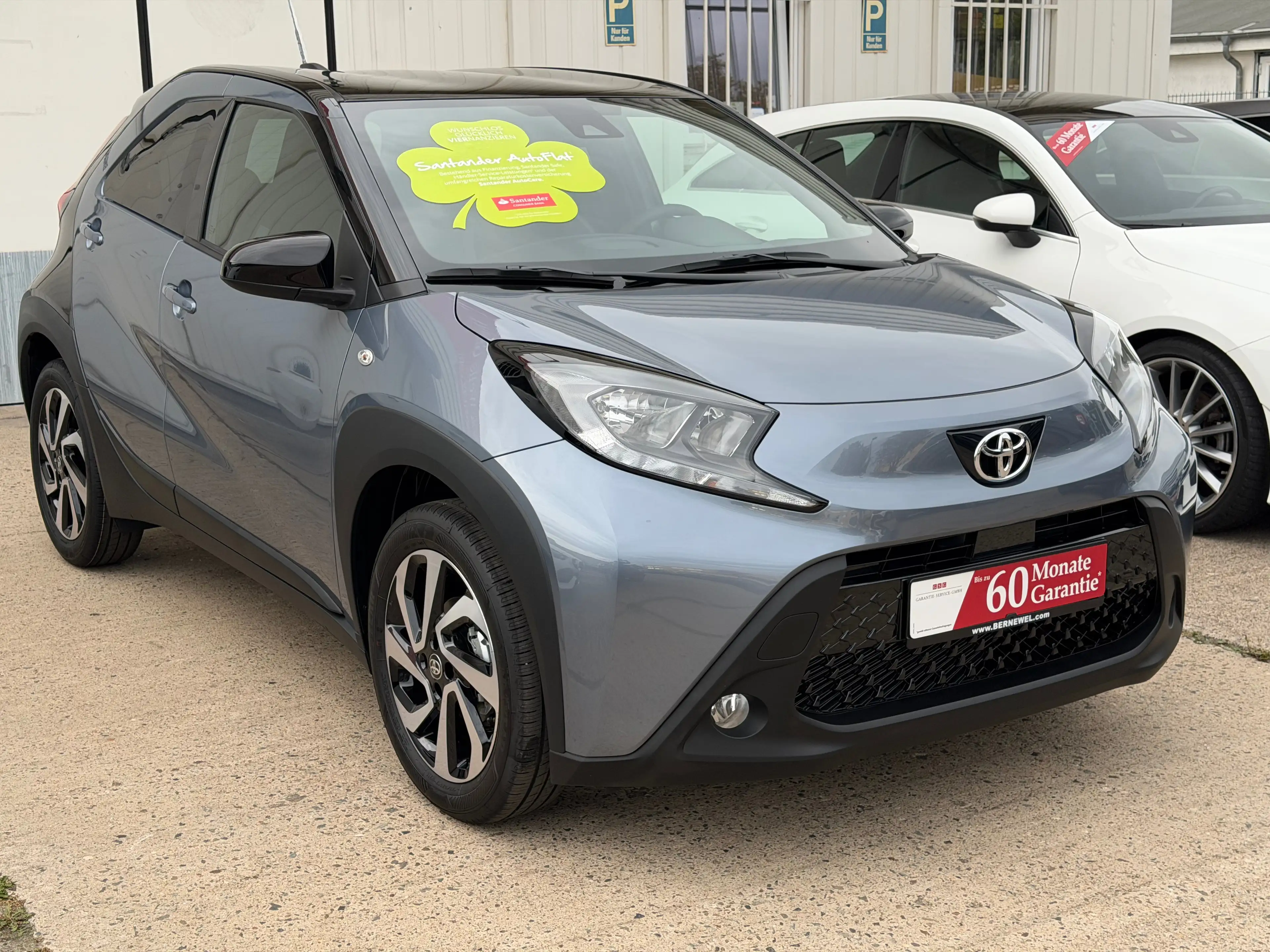 Toyota Aygo X Aygo Teamplayer Alu_CarPlay_Rückfahrkam_Nebelscheinwerfer — photo 5
