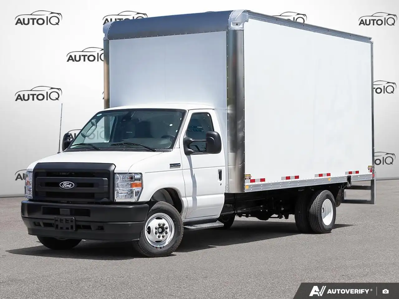 2027 Ford E-450