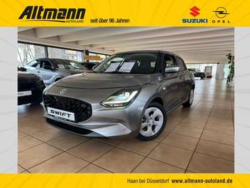 Fotografie Suzuki Swift 1.2 Dualjet Hybrid 61 kW Comfort