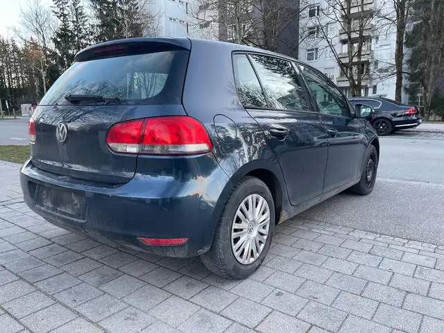 Volkswagen Golf view 5