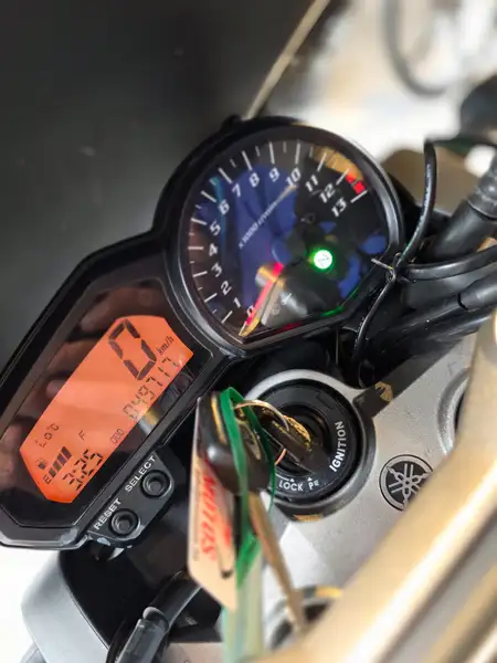 Yamaha FZ 1 - foto 4