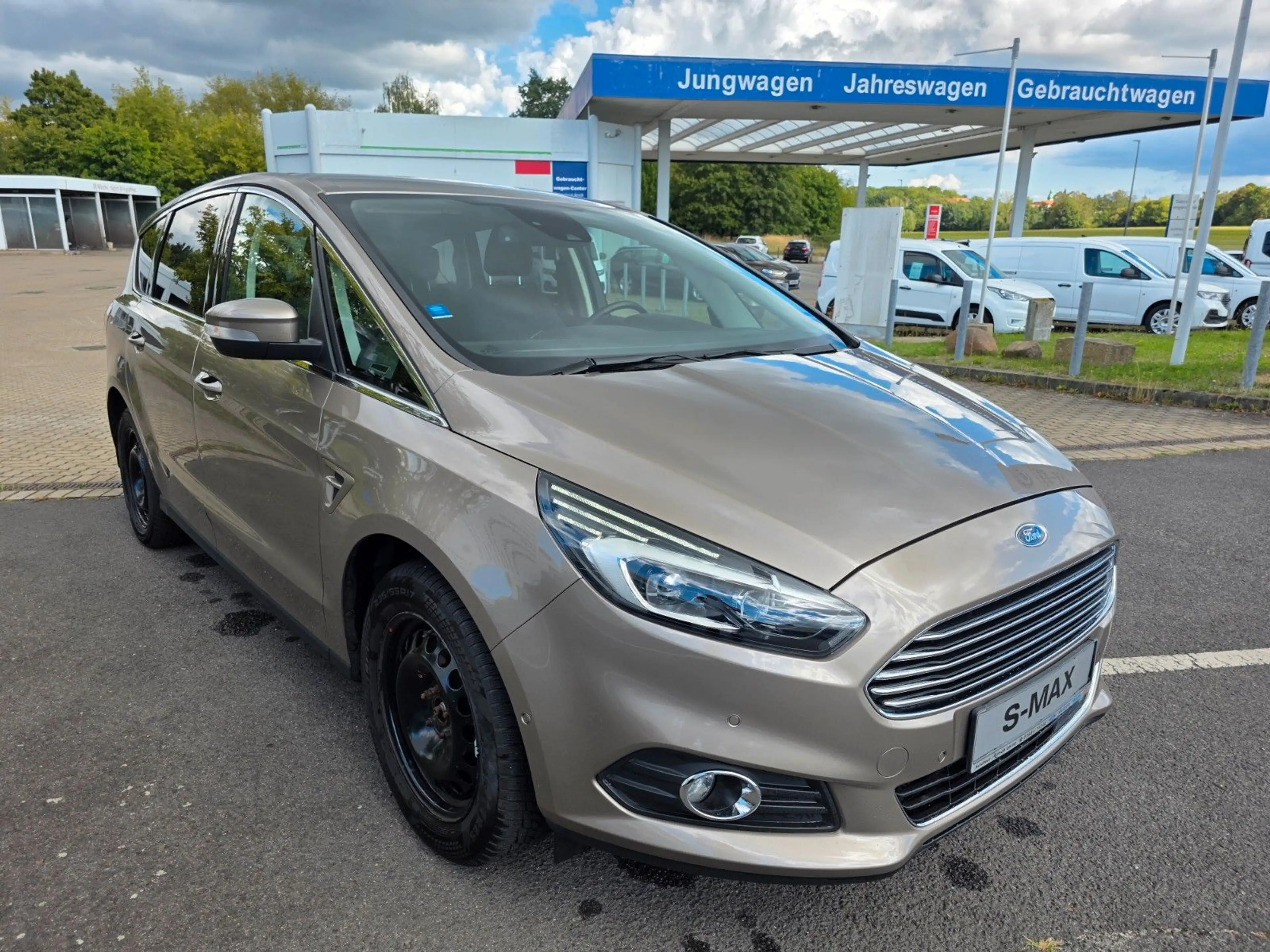 Ford S-Max Titanium — photo 3