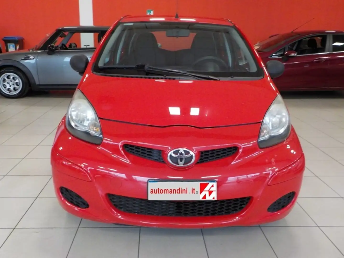 Toyota Aygo Aygo I 2005 5p 1.0 Now FL Rosso - 2
