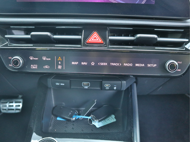 Kia e-Niro EV ExecutiveLine 64.8 kWh | Navigatie | Leder | St — photo 19