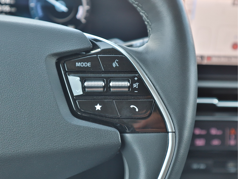 Kia e-Niro EV ExecutiveLine 64.8 kWh | Navigatie | Leder | St — photo 15