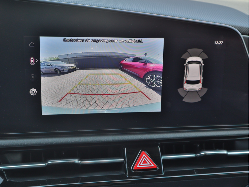 Kia e-Niro EV ExecutiveLine 64.8 kWh | Navigatie | Leder | St — photo 18