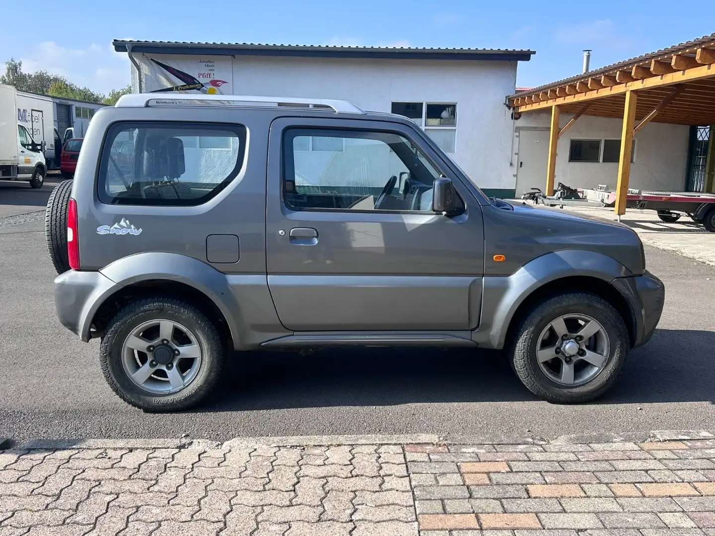 Suzuki Jimny 1.3 Snow 4WD Grau - 2