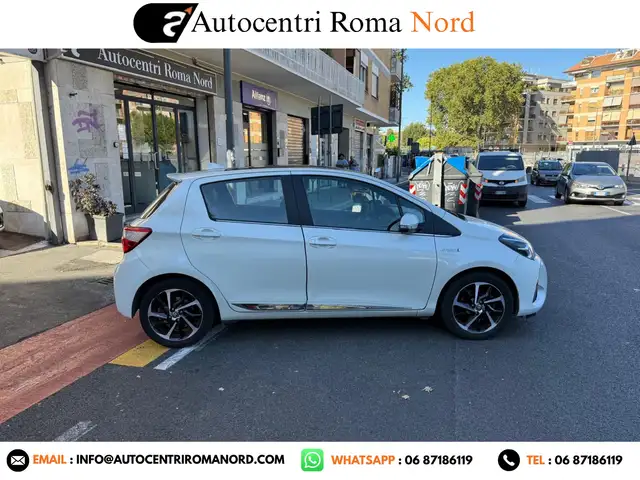 Toyota Yaris view 11