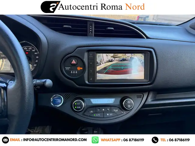 Toyota Yaris view 15