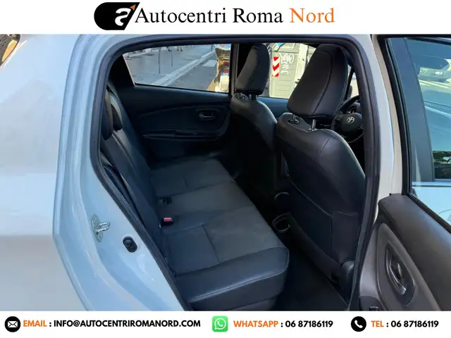 Toyota Yaris view 17