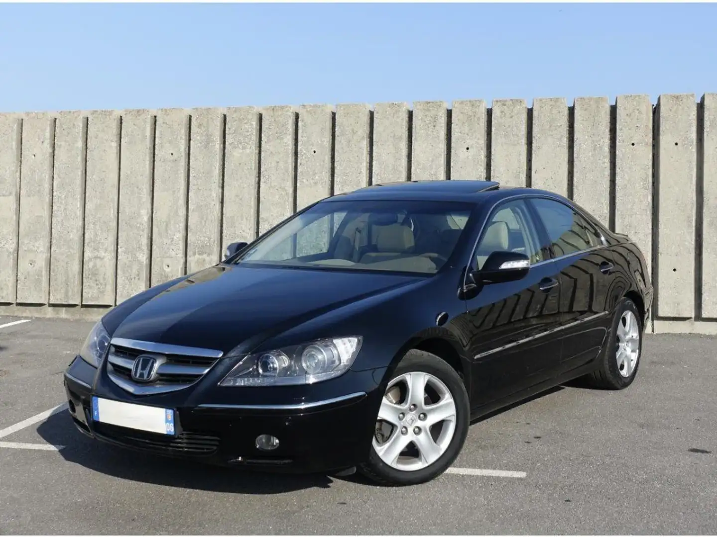 Honda Legend 3.5 VTEC - BVA Exécutive awd Schwarz - 1