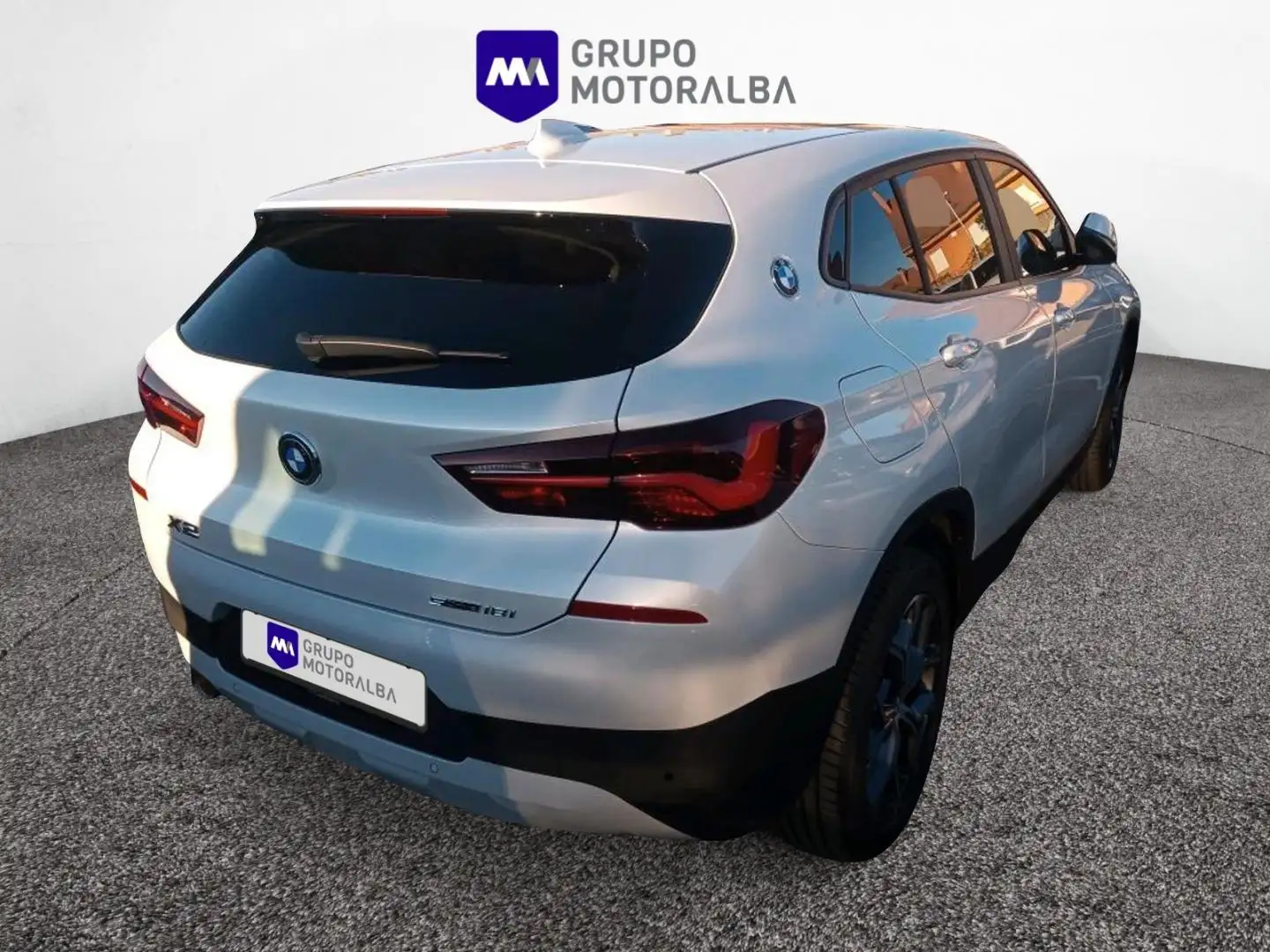 BMW X2 sDrive 18i Blanco - 2