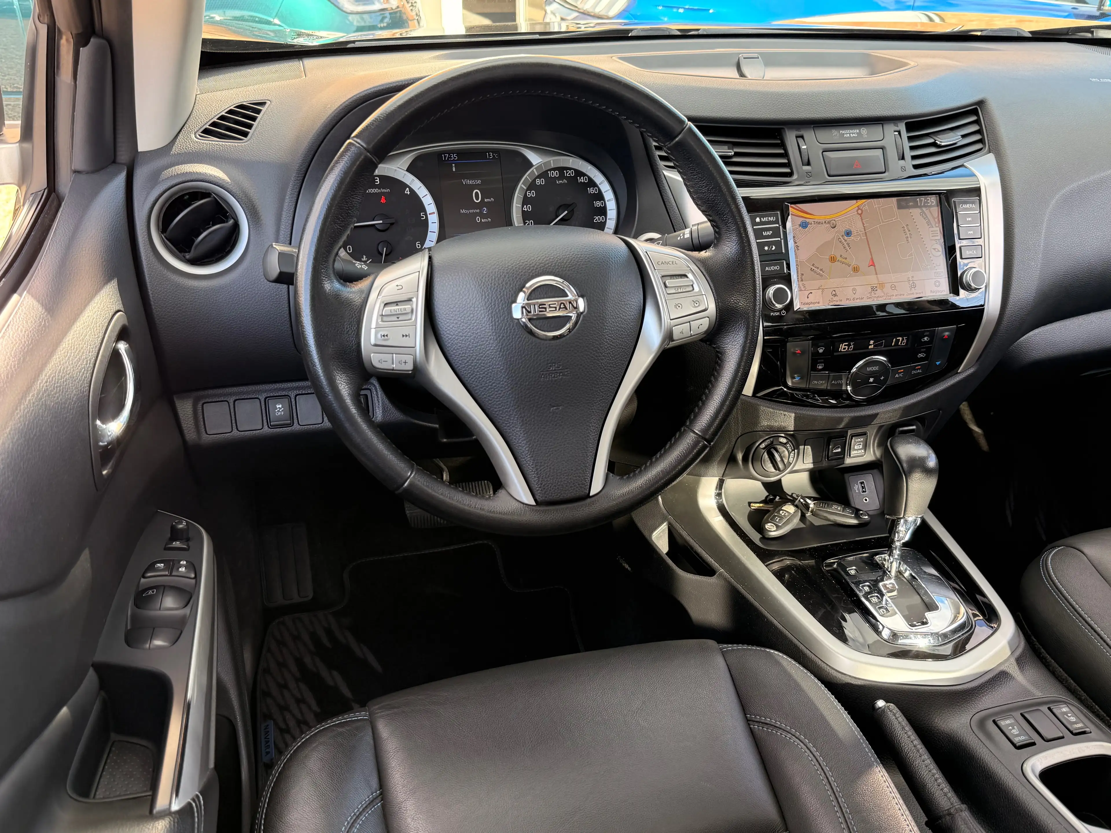 Nissan Navara 2.3dCi 4WD 190 New N-Guard 190CV *TVAC-BTW.INCL* CAM360 TOIT OUVRANT 1RE MAIN FULL CARNET FULL OPT — photo 12