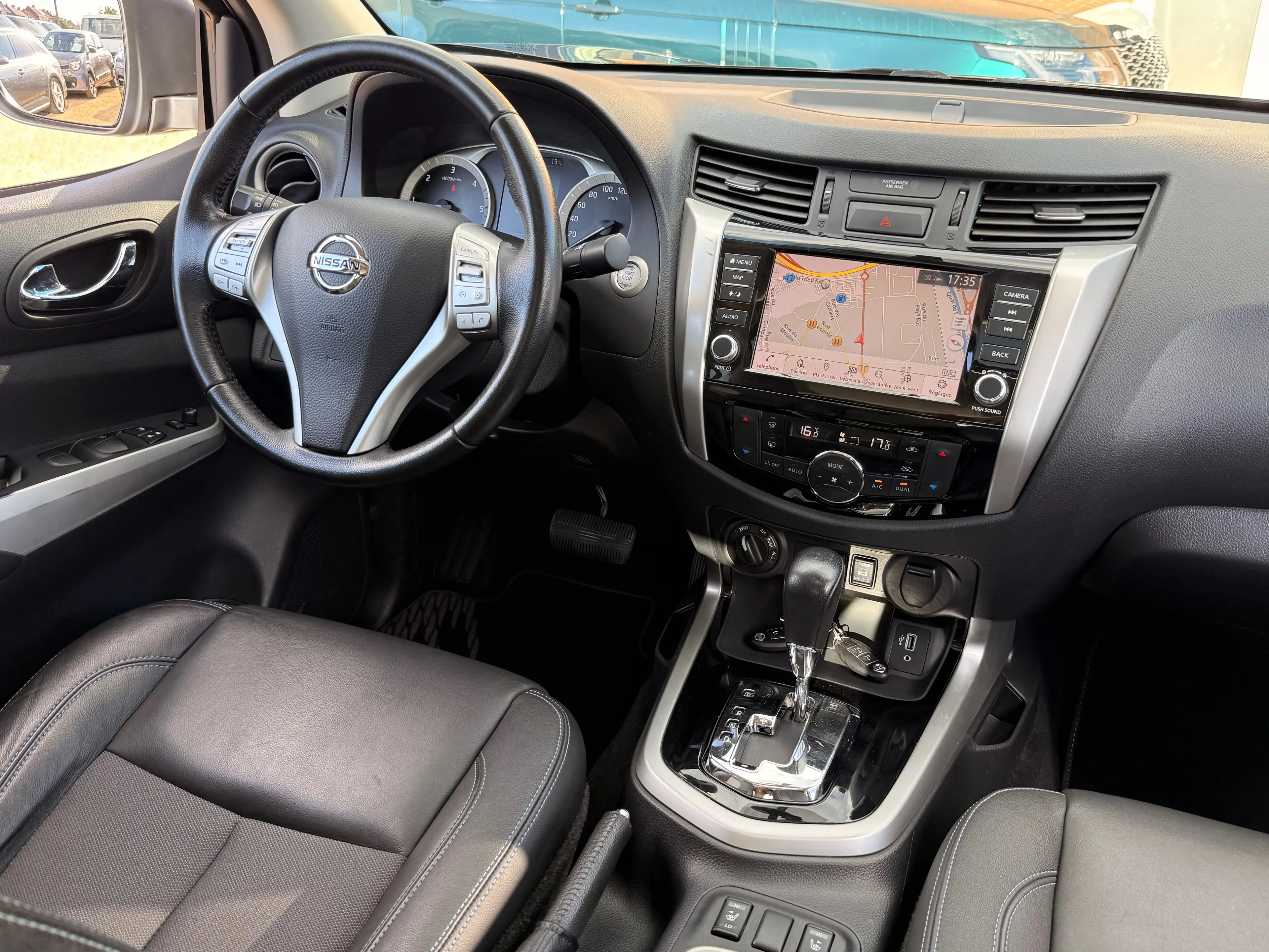 Nissan Navara 2.3dCi 4WD 190 New N-Guard 190CV *TVAC-BTW.INCL* CAM360 TOIT OUVRANT 1RE MAIN FULL CARNET FULL OPT — photo 14
