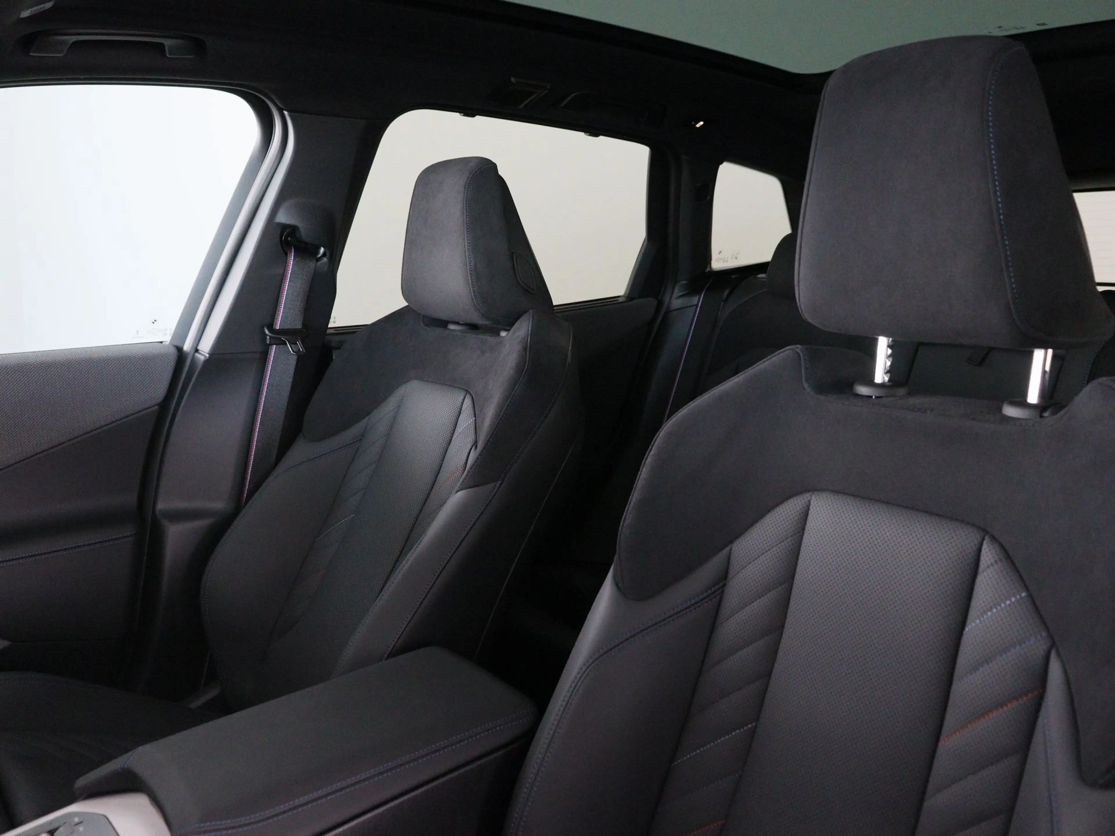 BMW X3 30e xDrive — photo 7