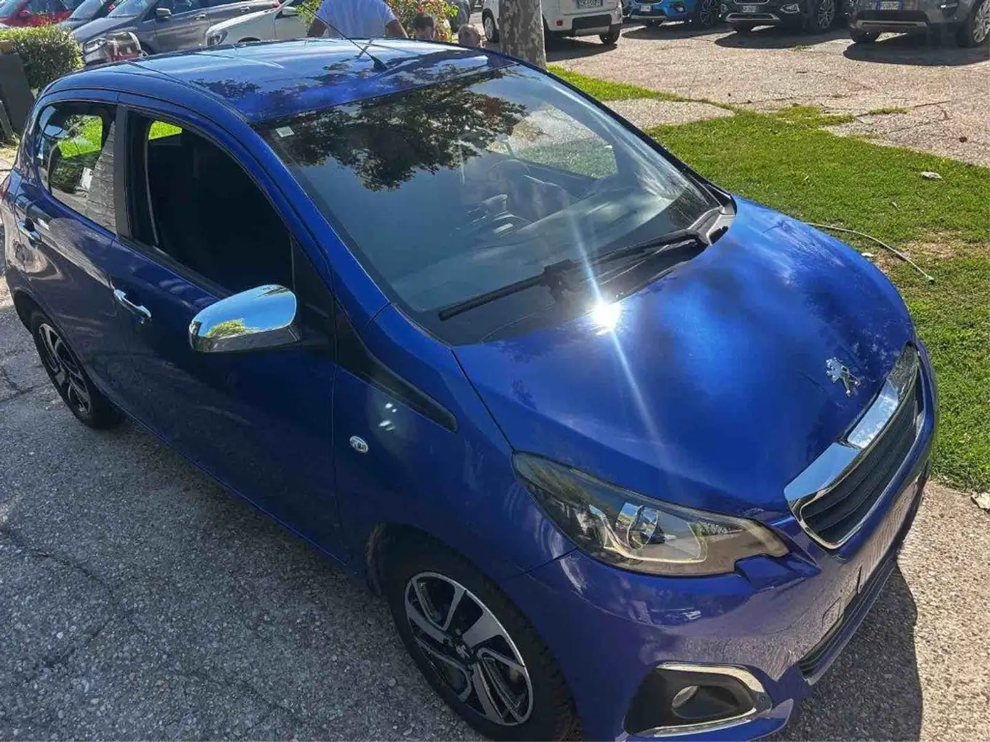 Peugeot 108 VTi 72 5 porte Allure TOP! Bleu - 1
