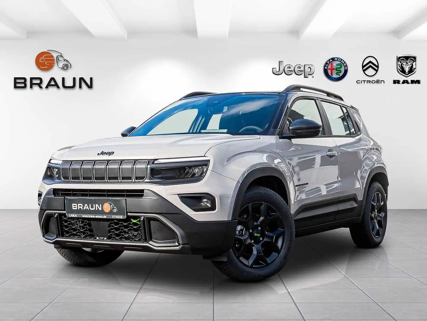 Jeep Avenger 1.2 48V 4xe Hybrid eAWD Upland Grau - 1