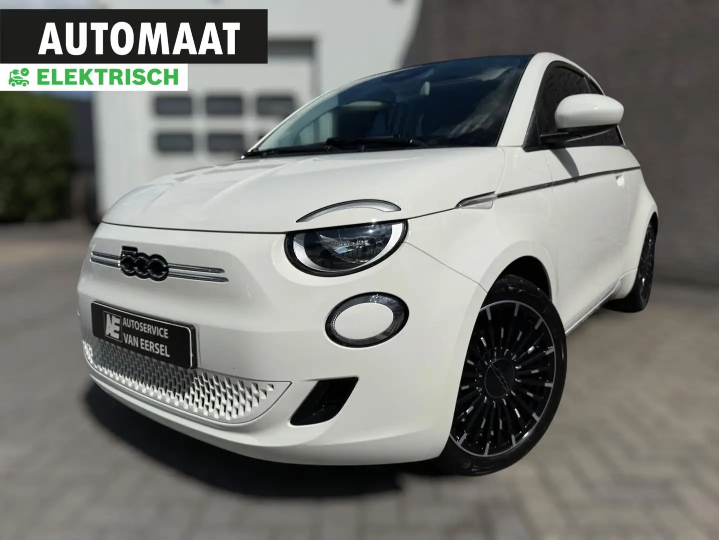 Fiat 500 RED 42 kWh PANORAMADAK / NAVIGATIE / CARPLAY / ZO Wit - 1