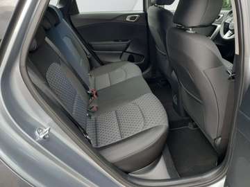 Fotografie 7 des Kia Ceed SW / cee'd SW 1.5 T-GDI (EU-Fahrzeug)