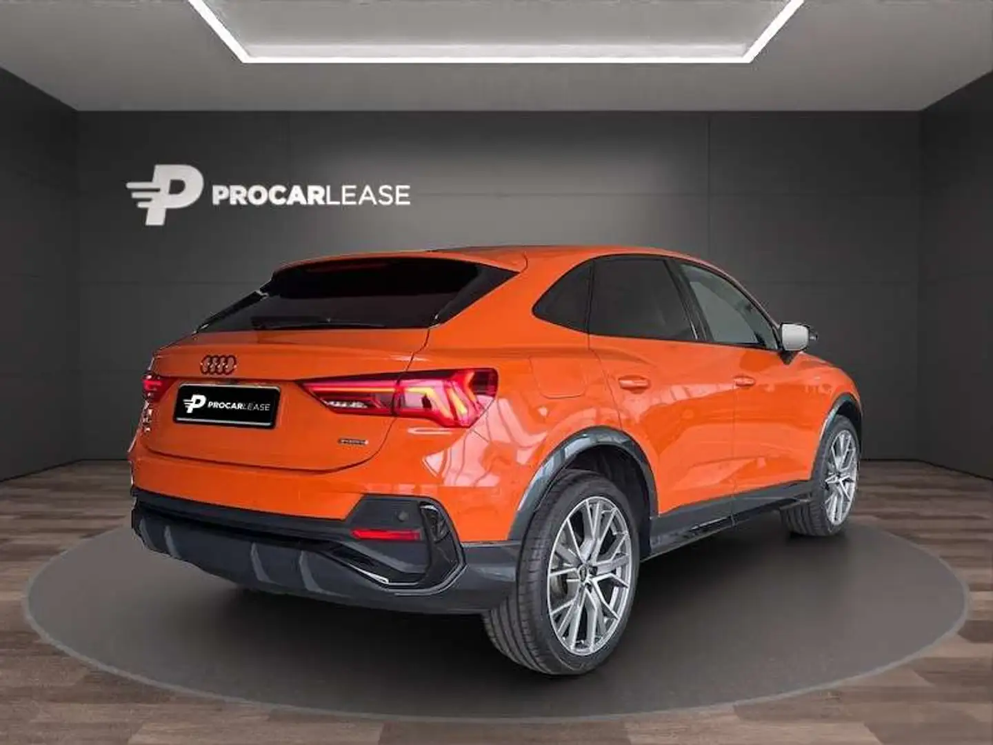 Audi Q3 35 TDI (150)SPORTBACK QUATTRO SLINE/APPLE CARPLAY/ Oranje - 2