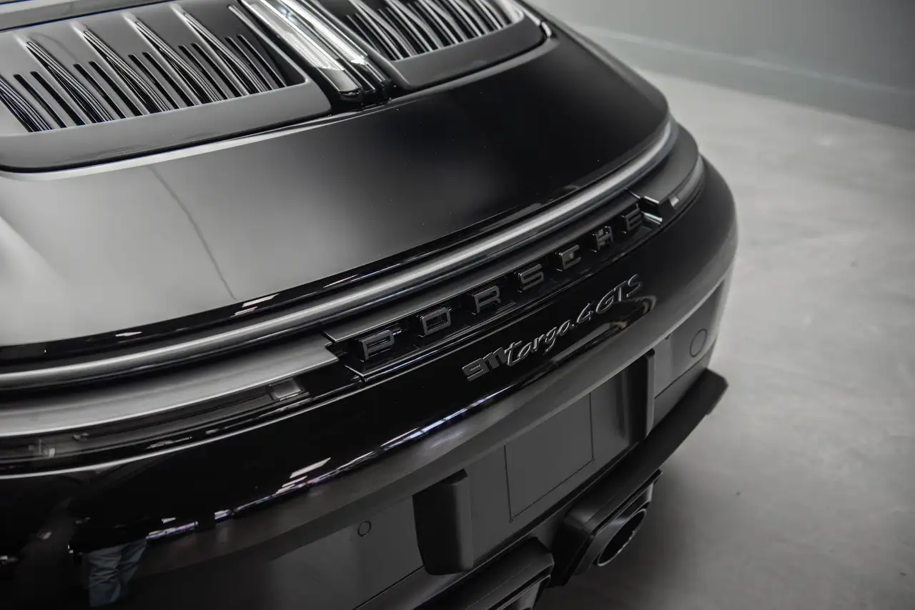 Porsche 911 снимка Porsche 911