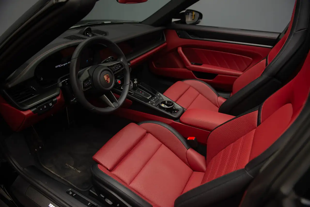 Porsche 911 снимка Porsche 911