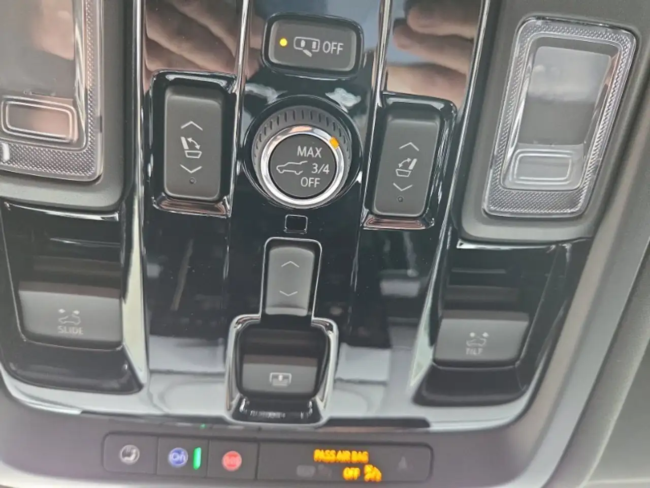 GMC Yukon снимка GMC Yukon