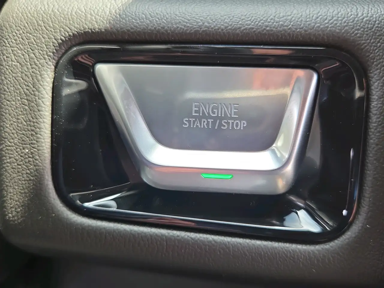 GMC Yukon снимка GMC Yukon