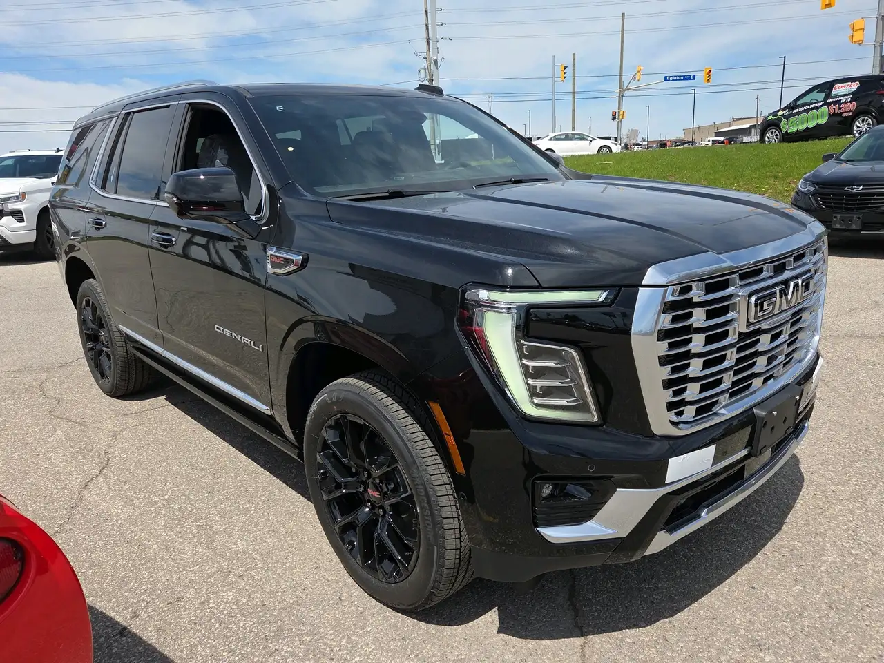 GMC Yukon снимка GMC Yukon