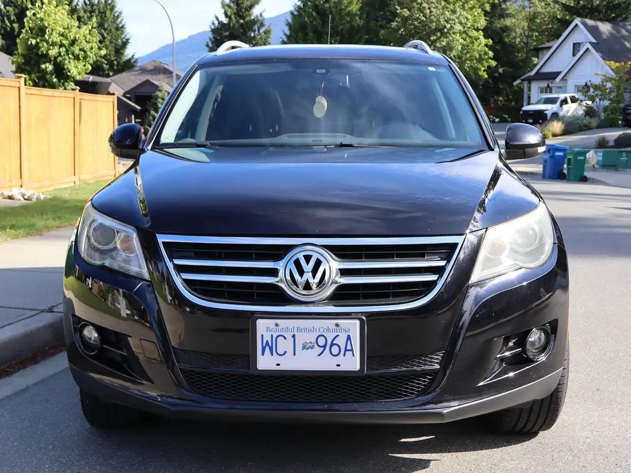 Volkswagen Tiguan photo Volkswagen Tiguan