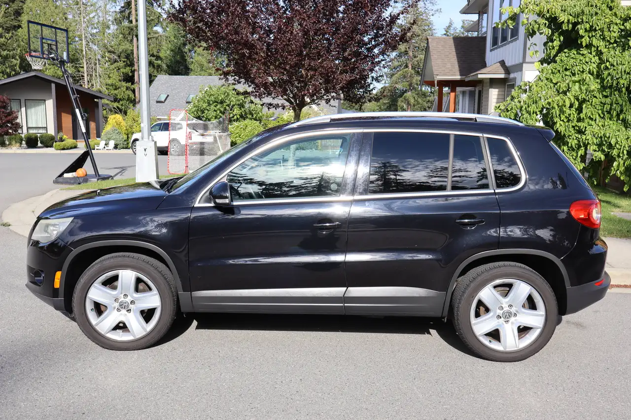 Volkswagen Tiguan photo Volkswagen Tiguan