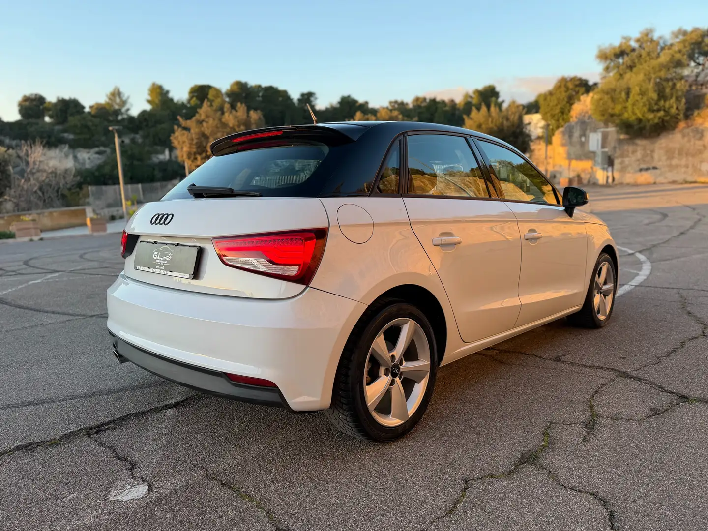 Audi A1 SPB/1.6 TDI 116CV/LED/NEOPATENTATI/SOLO 109000 KM Blanc - 2