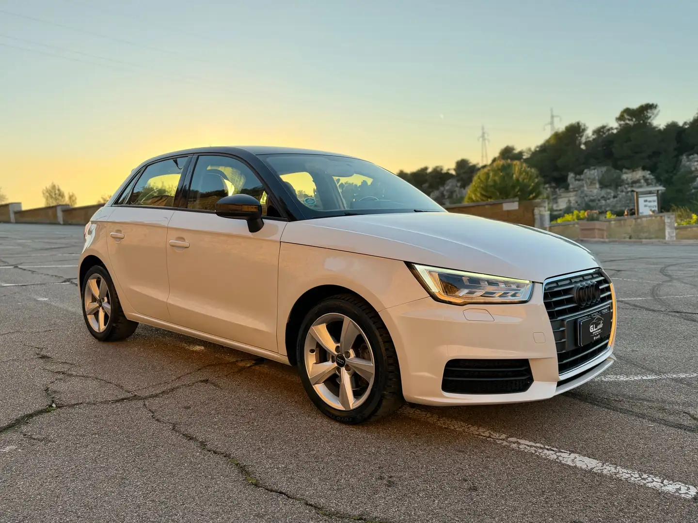 Audi A1 SPB/1.6 TDI 116CV/LED/NEOPATENTATI/SOLO 109000 KM Blanc - 1