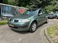 Renault Megane Grandtour Authentique 1.6 16V*Tüv Neu* Vert - thumbnail 2