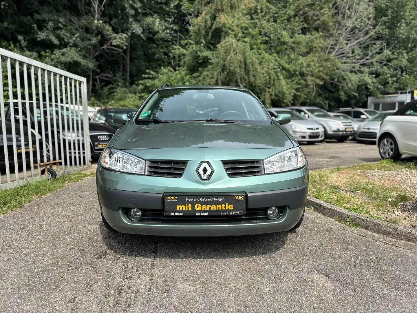 Renault Megane Grandtour Authentique 1.6 16V*Tüv Neu* Vert - 1
