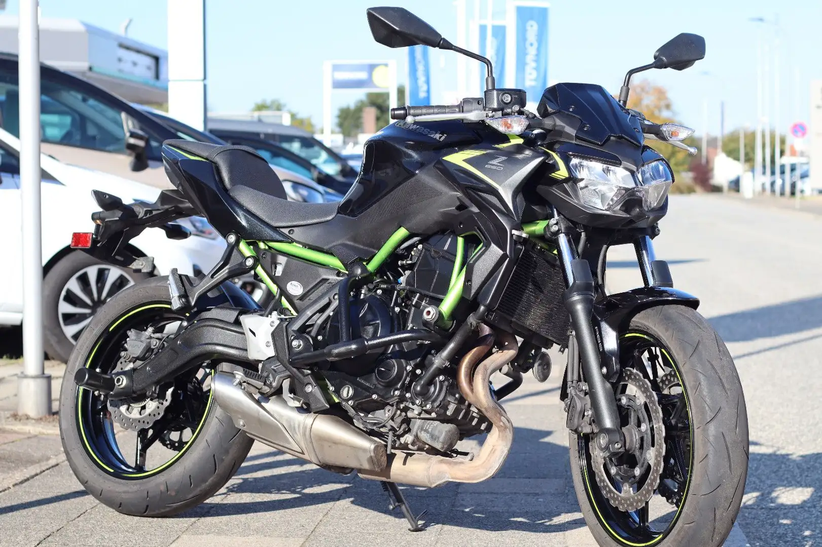 Kawasaki Z 650 Schwarz - 1