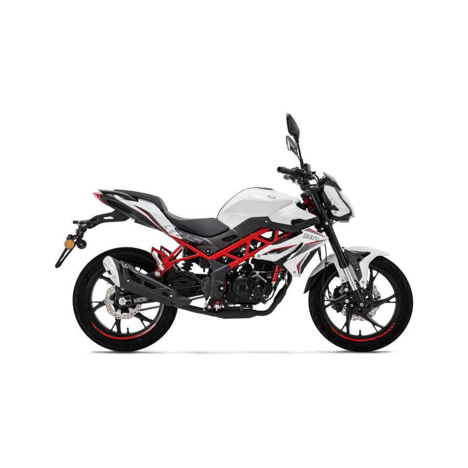 Benelli BN 125