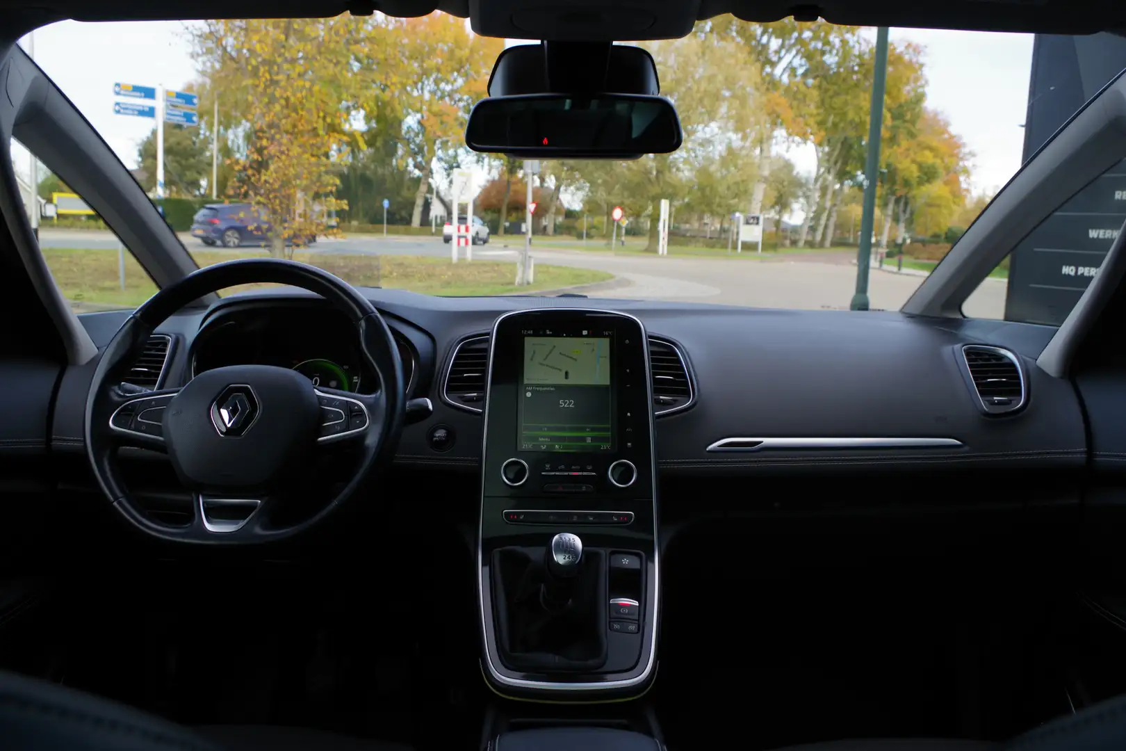 Renault Grand Scenic 1.2 TCe 130 PK Bose 7p, Panoramadak, Trekhaak, LED Gris - 2