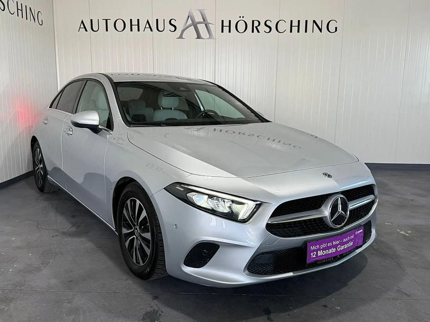 Mercedes-Benz A 180 d Limousine Aut. Silber - 1