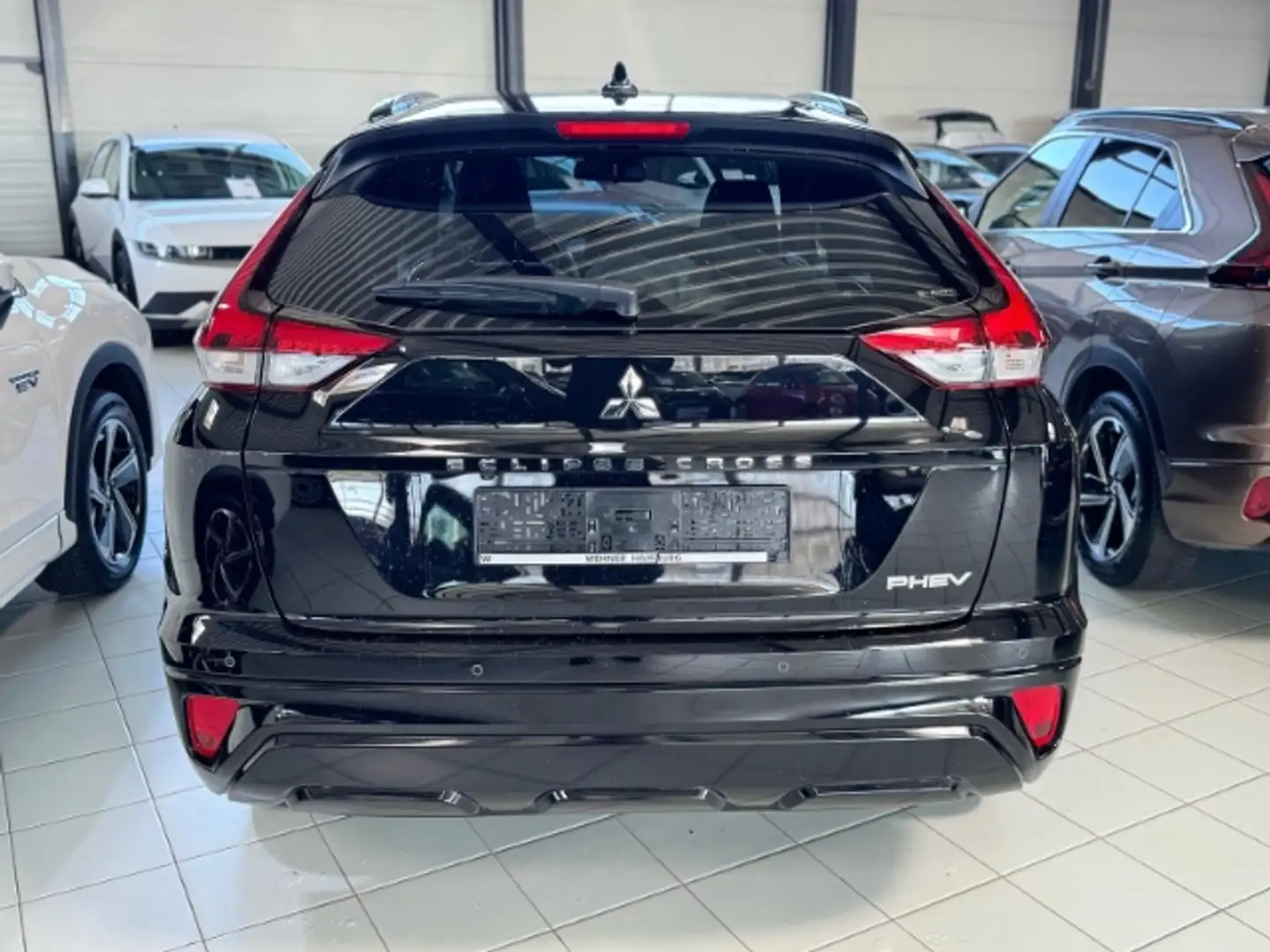Mitsubishi Eclipse Cross Mitsubishi Plug-In Hybrid Plus MJ21.7 m. Select-Pa Schwarz - 2