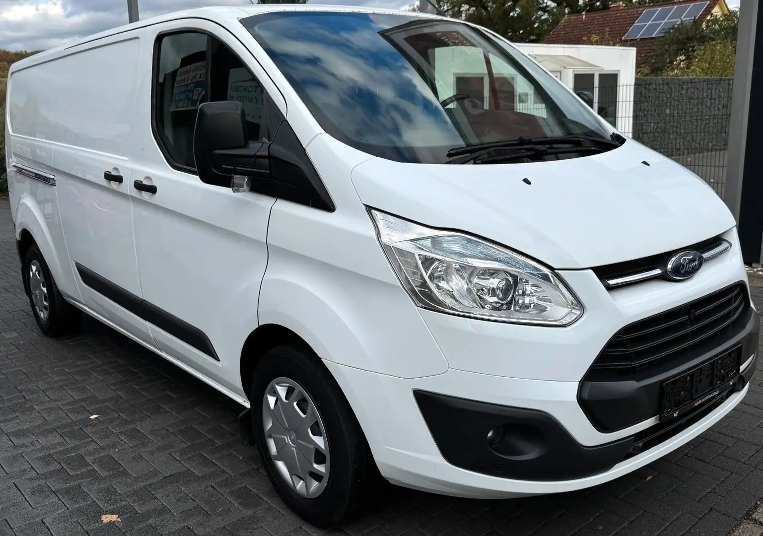 Ford Transit Custom 2.0 TDCi Kasten L2 Trend Blanc - 1