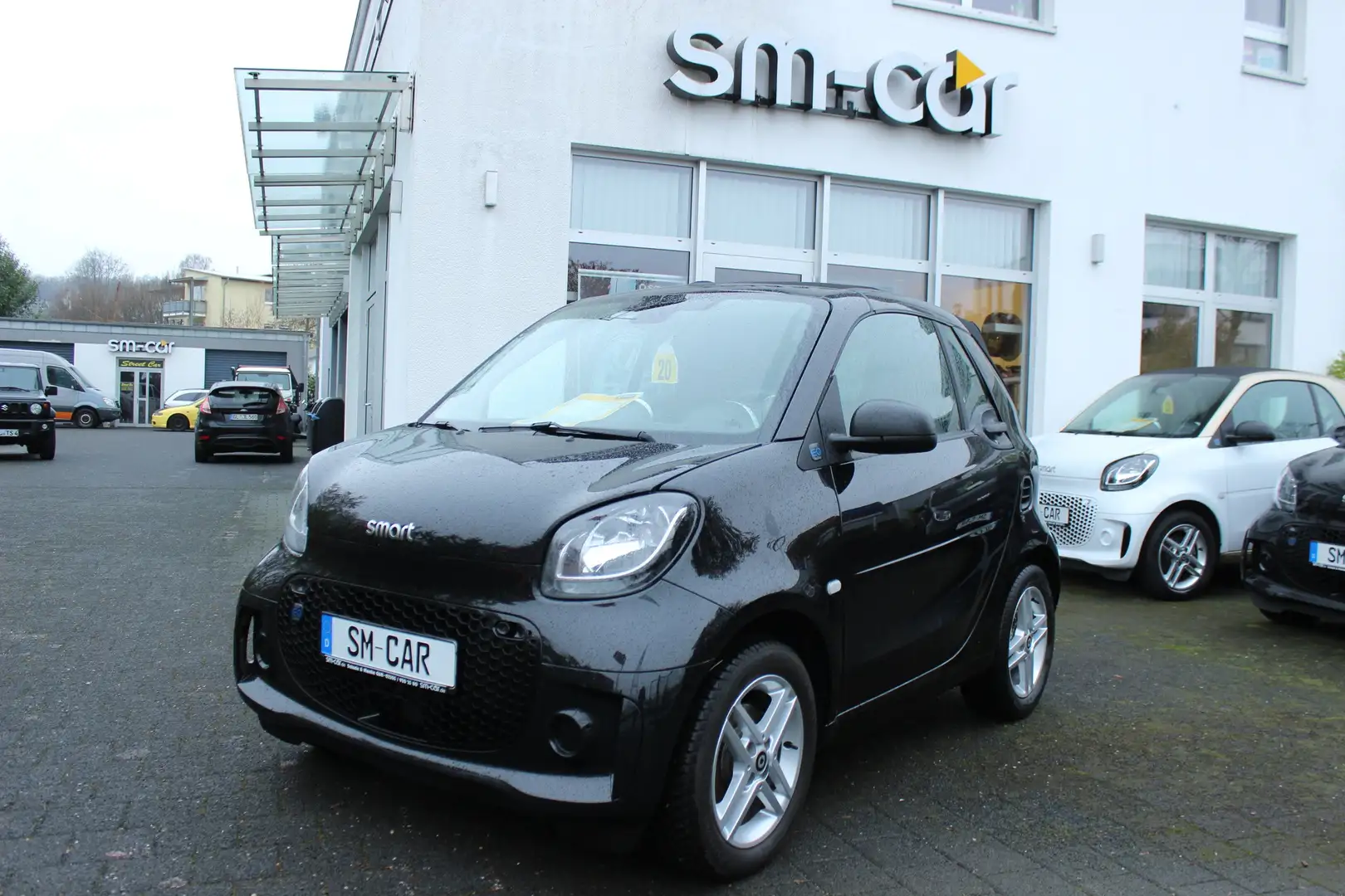 smart forTwo Fortwo Cabrio EQ 22 KW Schnelllader Schwarz - 1
