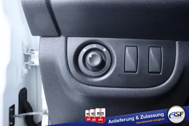 Dacia Sandero view 14