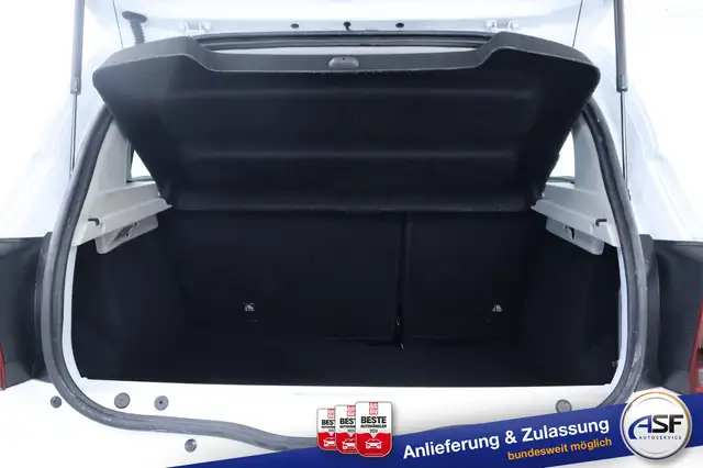 Dacia Sandero view 10
